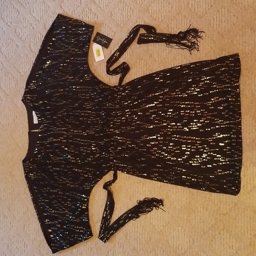 Small Cold Shoulder Jessica Simpson Dress. (NWT) (SLIP attached to Dress)
